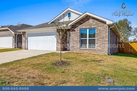 1114 SW 2nd Ave, Gentry, AR 72734