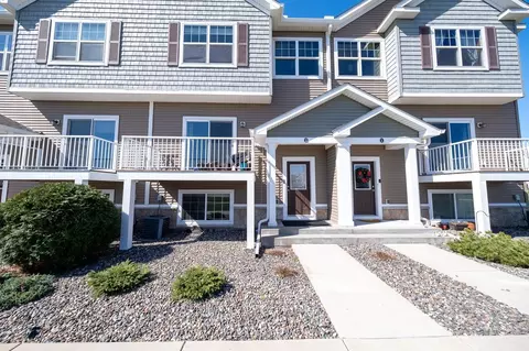 1988 Commonwealth Blvd #2, Chanhassen, MN 55317