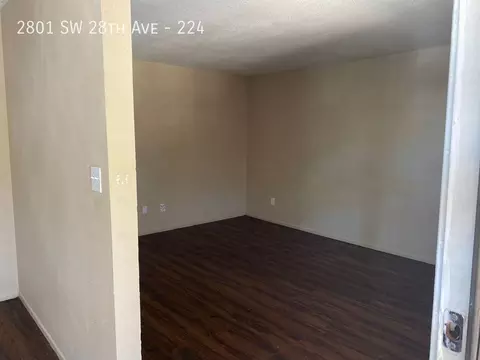 2801 SW 28th Ave #224, Amarillo, TX 79109
