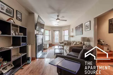 2330 W Huron St #1E, Chicago, IL 60612