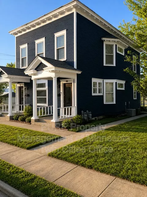 109 Page St W, Saint Paul, MN 55107