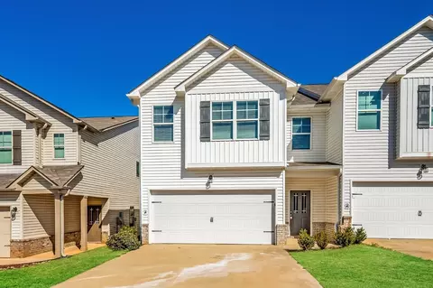148 The Heights Dr, Calera, AL 35040