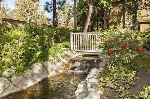 20700 El Toro Rd, Lake Forest, CA 92630