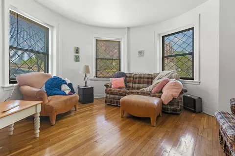 1464 Commonwealth Ave, Boston, MA 02135