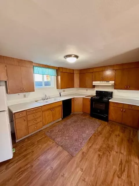 907 W Villard St, Bozeman, MT 59715