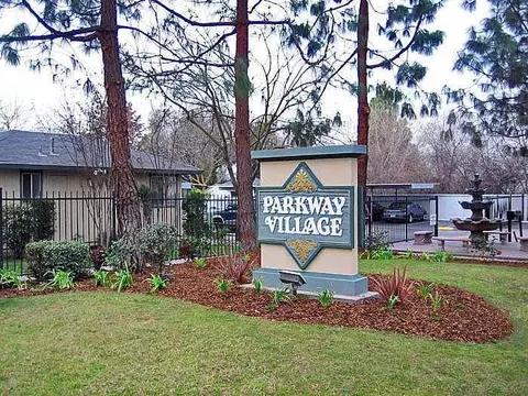 3581 N Parkway Dr #85114, Fresno, CA 93722