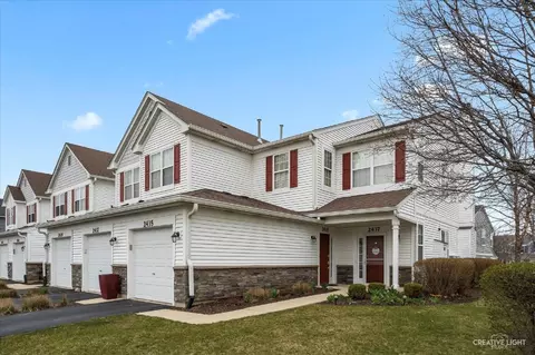2437 Oneida Ln, Naperville, IL 60563