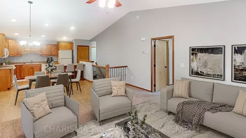 5503 W Rebecca St, Sioux Falls, SD 57106