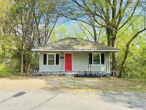 202 W Sullivan St, Gastonia, NC 28052