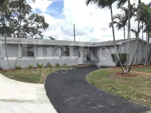 1955 NW 193rd Ter, Miami Gardens, FL 33056