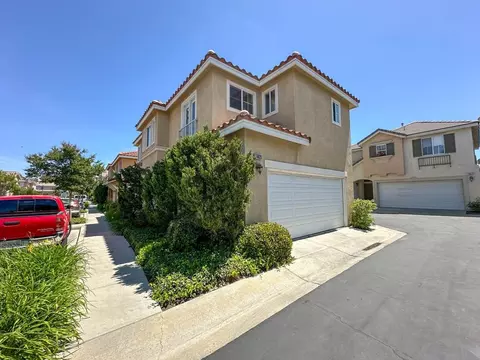 24623 Montevista Cir, Valencia, CA 91354