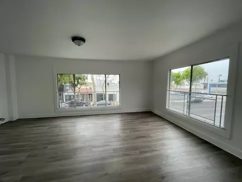 7777 Santa Monica Blvd, West Hollywood, CA 90046