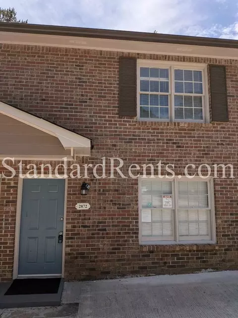 2872 Spruce Cir, Snellville, GA 30078