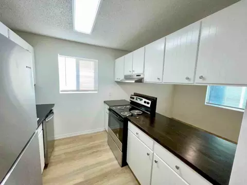 8911 E Liberty Ave, Millwood, WA 99212