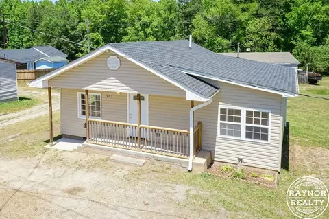 201 Smith Dr, Garner, NC 27529