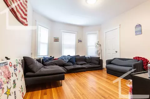 10 Chester St, Boston, MA 02134
