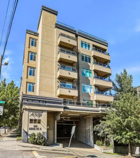 900 Aurora Ave N #401, Seattle, WA 98109