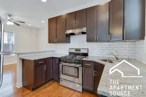 857 W Cornelia Ave #1S, Chicago, IL 60657