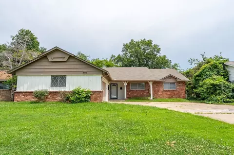 9041 E 33rd St, Tulsa, OK 74145