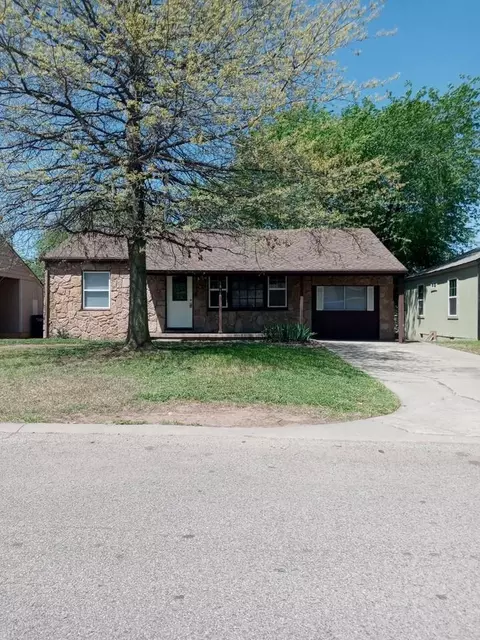 1817 Breckenridge Dr, Del City, OK 73115