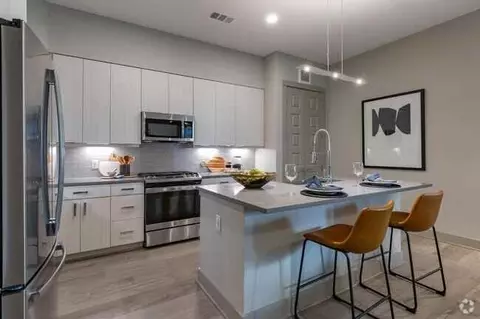 323 North Loop #DH1, Houston, TX 77018