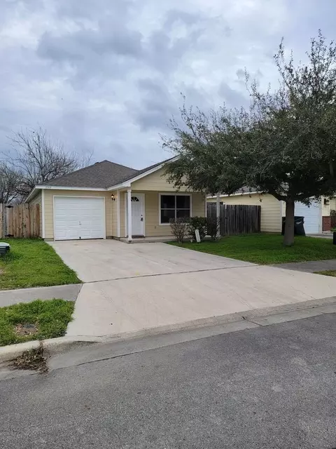 238 Bushtail Dr, New Braunfels, TX 78130