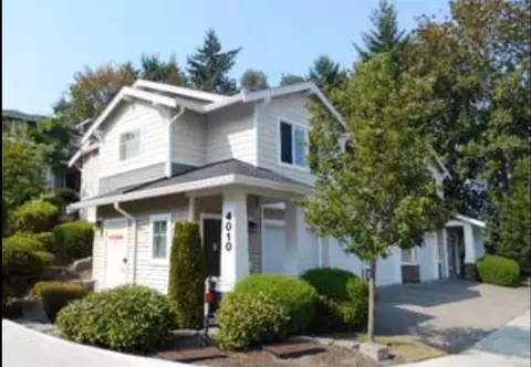 4010 S 211th Pl #D1, Seatac, WA 98198