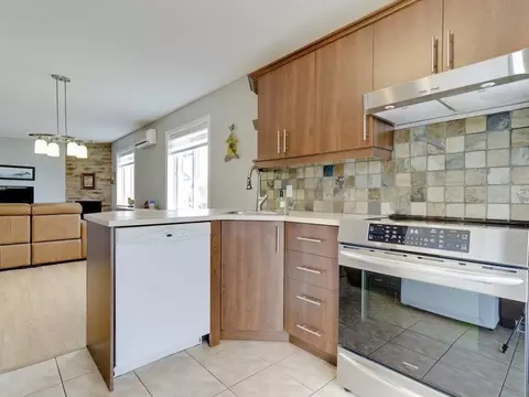 331 Clay St, San Antonio, TX 78204