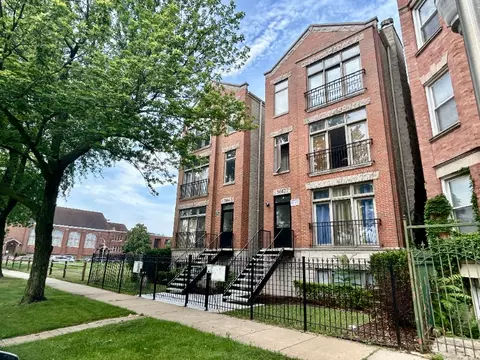 5642 S Prairie Ave #1, Chicago, IL 60637