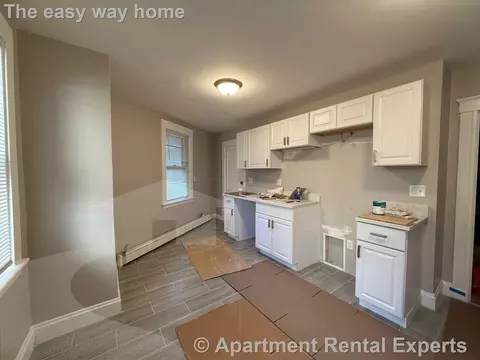 50 Foskett St #1, Somerville, MA 02144