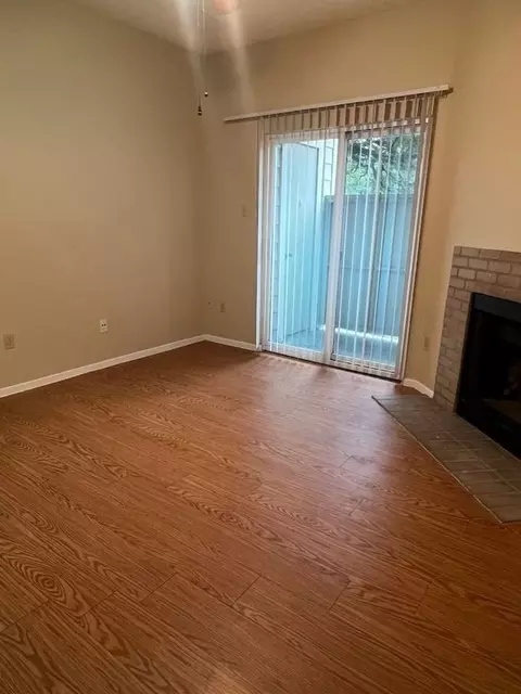 114 E 31st St, Austin, TX 78705