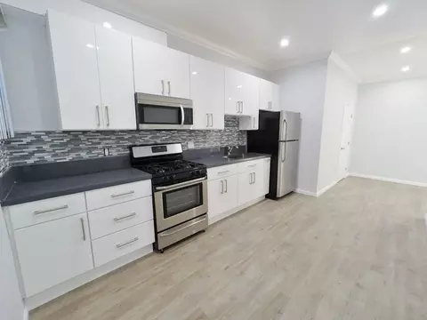 608 22nd St, Oakland, CA 94612