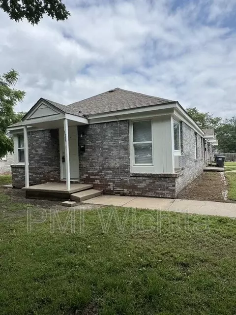824 S Water St #1, Wichita, KS 67213