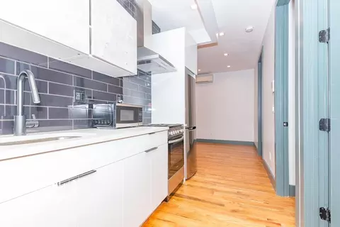 237 Montrose Ave #3F, Brooklyn, NY 11206