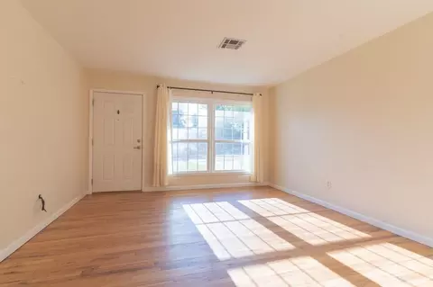 1317 Laverne Ave, Shawnee, OK 74801