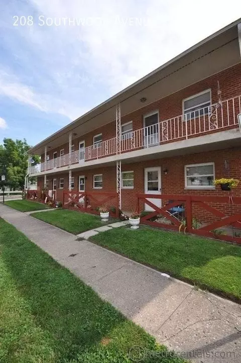 208 Southwood Ave #D, Columbus, OH 43207