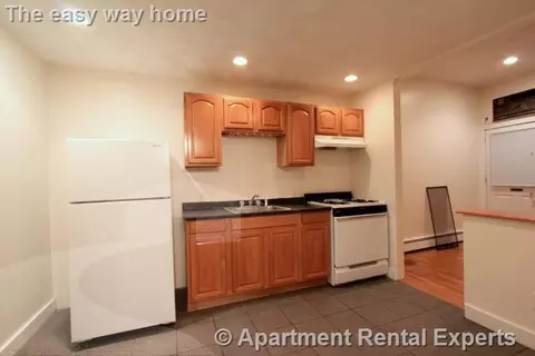 302 Highland Ave, Somerville, MA 02144