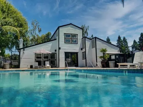 8842 Winding Way, Fair Oaks, CA 95628