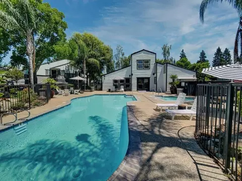 8842 Winding Way, Fair Oaks, CA 95628