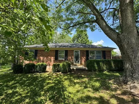 105 Aster Pl, Nicholasville, KY 40356