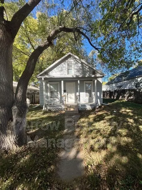 2234 Dudley St, Lincoln, NE 68503