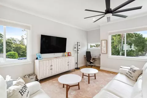 4515 W North A St #1, Tampa, FL 33609