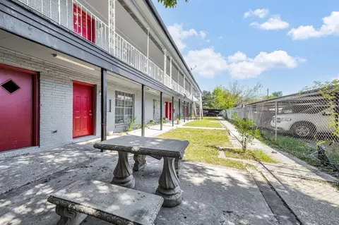 3040 Golfcrest Blvd #4, Houston, TX 77087