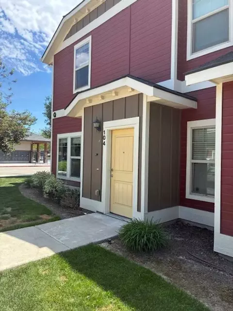 1530 W Ann Taylor St, Meridian, ID 83646