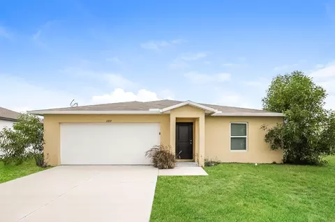 1109 SW 2nd St, Cape Coral, FL 33991