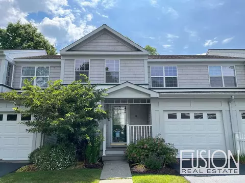 58 Stonington Cir #CONDO, South Burlington, VT 05403