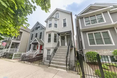 2251 W Melrose St #1, Chicago, IL 60618