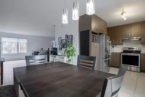 1331 S Flores St, San Antonio, TX 78204