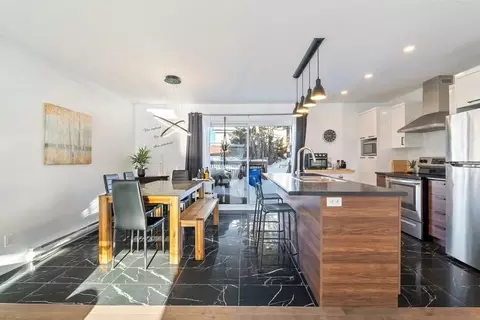 914 Main St #1212, Houston, TX 77002