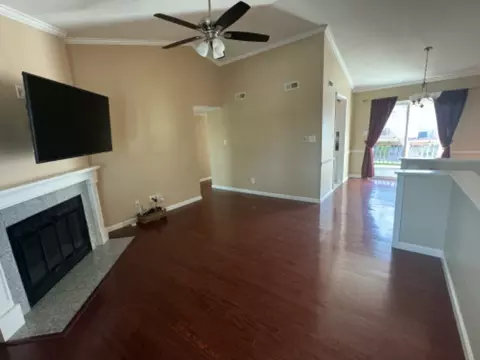 1469 Bobolink Pl, Brentwood, MO 63144
